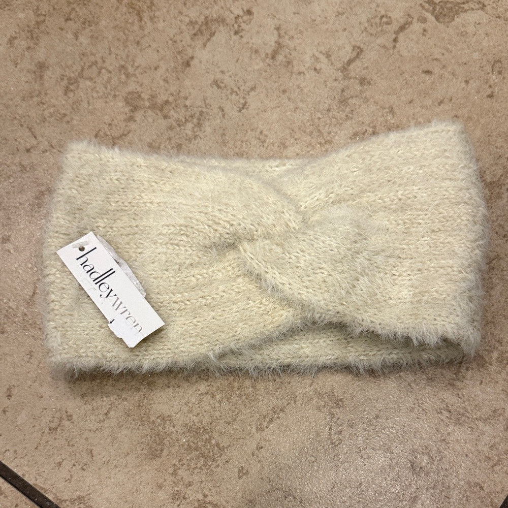 Cream Knit Headband